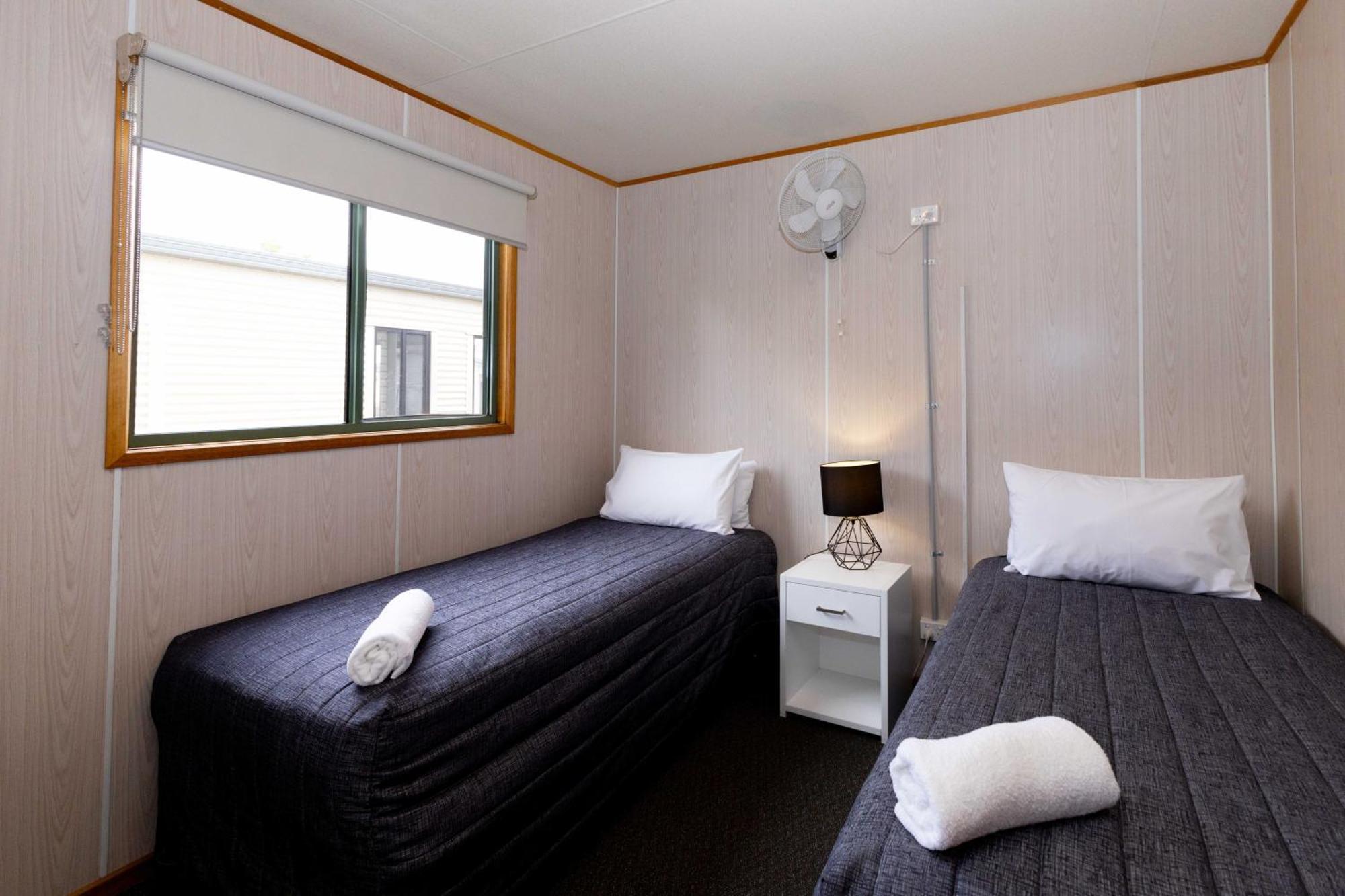 Airport Tourist Village Melbourne Ruang foto